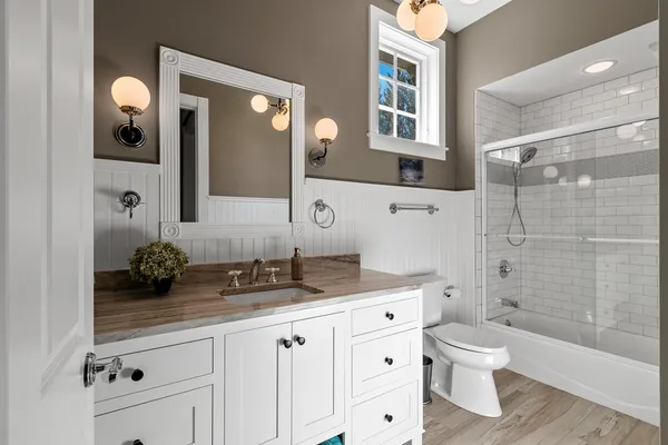 $2,650,000 | 3555 Nicolet Drive, Green Bay, WI 54311