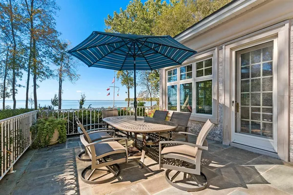 $2,650,000 | 3555 Nicolet Drive, Green Bay, WI 54311