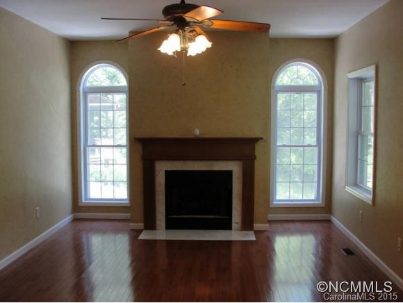 7232 Little Pine Road Marshall, NC 28753 - Photo 2 of 9 Gallery Image 2