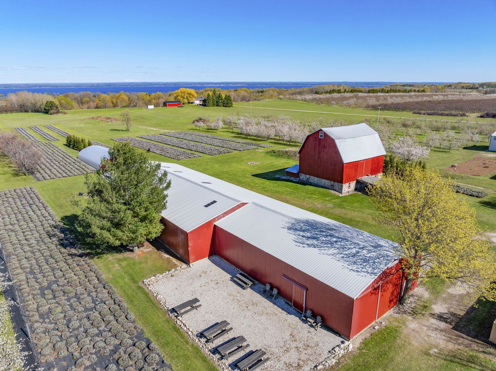 17770 Center Road Traverse City, MI 49686 - Photo 13 of 97