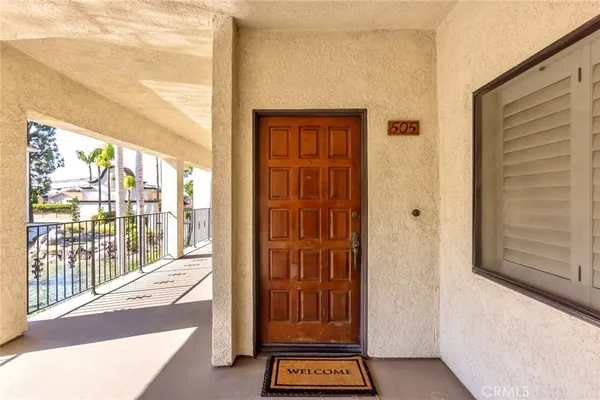 $575,000 | 11630 Warner Avenue, Unit 505, Fountain Valley, CA 92708