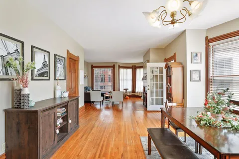 $995,000 | 197 North Kent Street, St. Paul, MN 55102