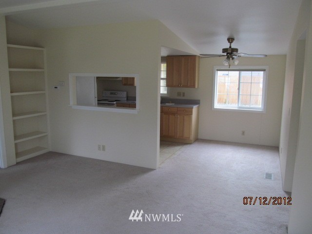 963 South Falcon Road Camano Island, WA 98282 - Photo 5 of 15 Gallery Image 5