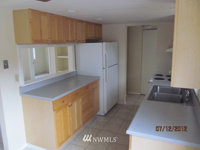 963 South Falcon Road Camano Island, WA 98282 - Photo 7 of 15 Gallery Image 7