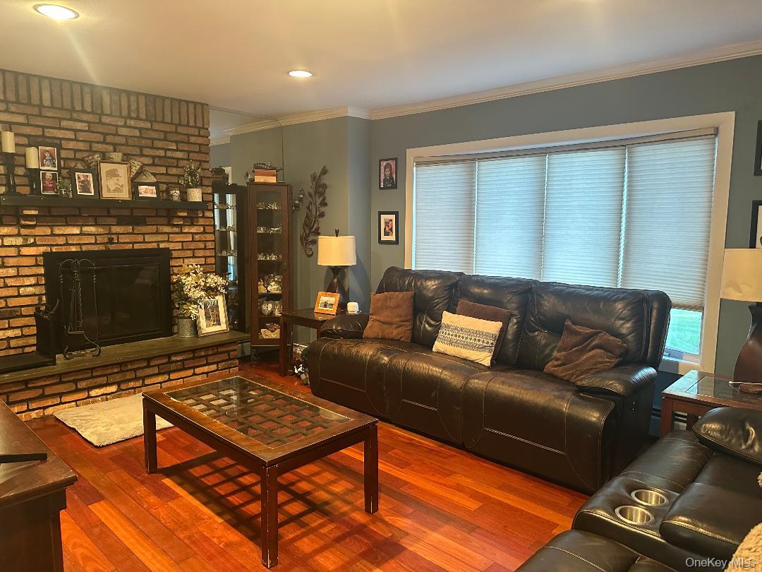 26 Fallen Leaf Road Holbrook, NY 11741 - Photo 4 of 17