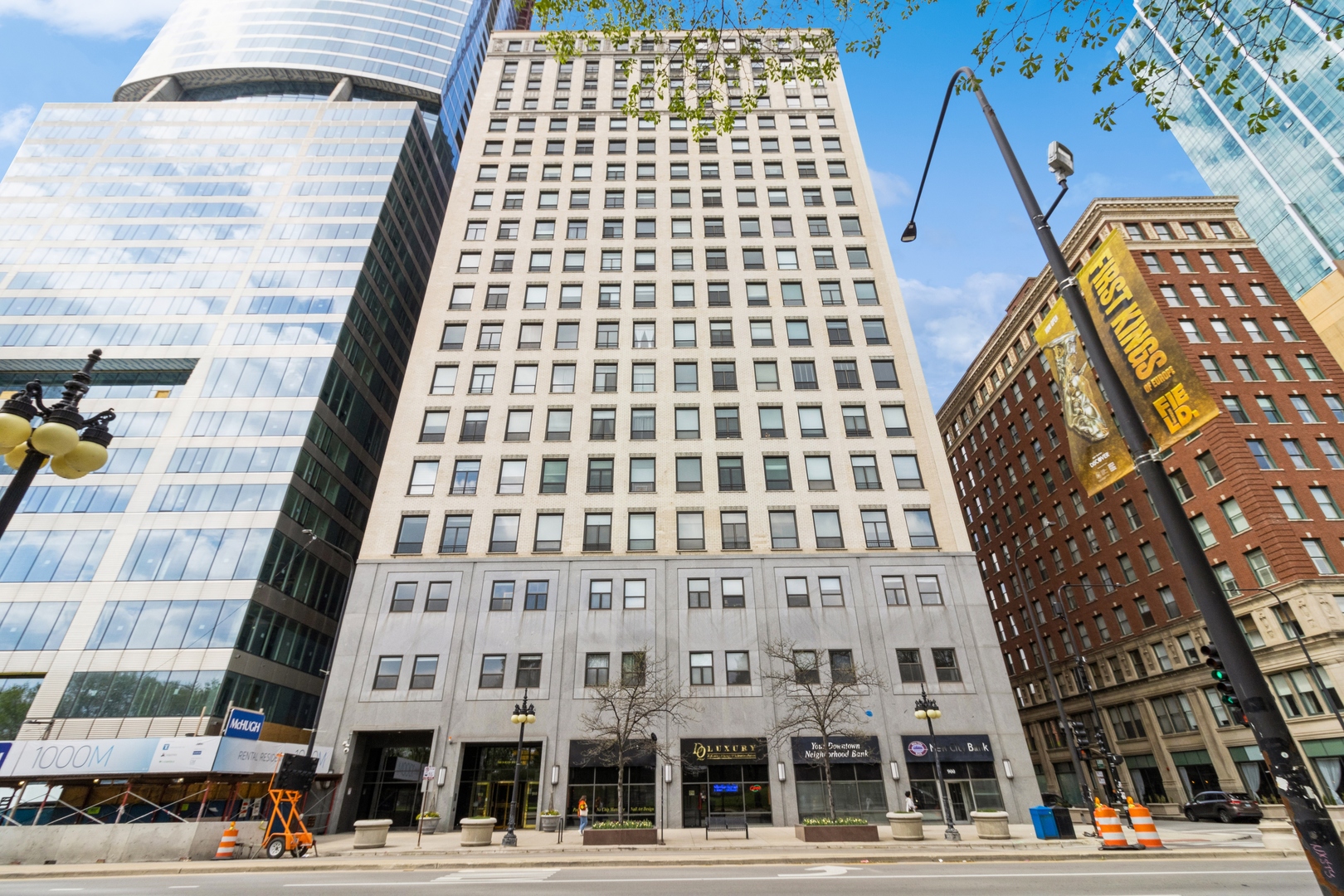 910 South Michigan Avenue, Unit 1111, Chicago, IL 60605 | Compass