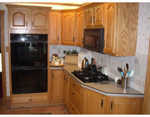 330 Engbert Road Johnstown, PA 15904 - Photo 3 of 16 Kitchen. Kitchen