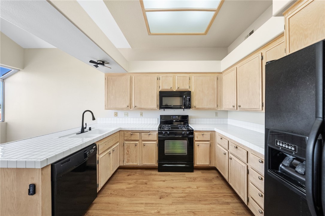 4930 Frazee Road Oceanside, CA 92057 - Photo 17 of 39 kitchen