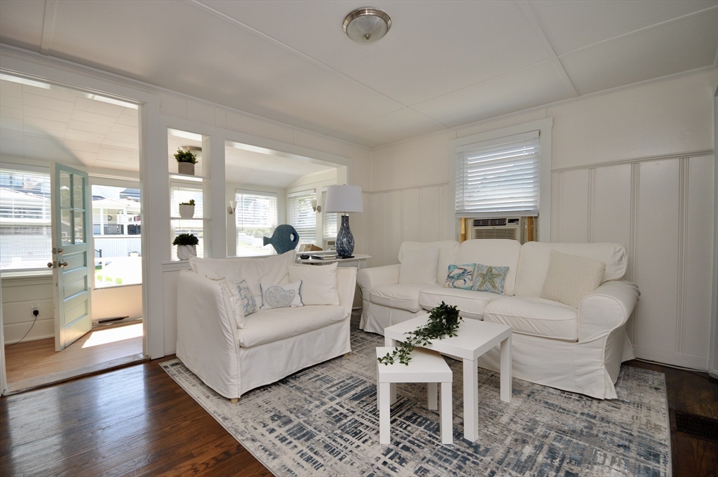 28 Cochituate Road Plymouth, MA 02360 - Photo 5 of 16