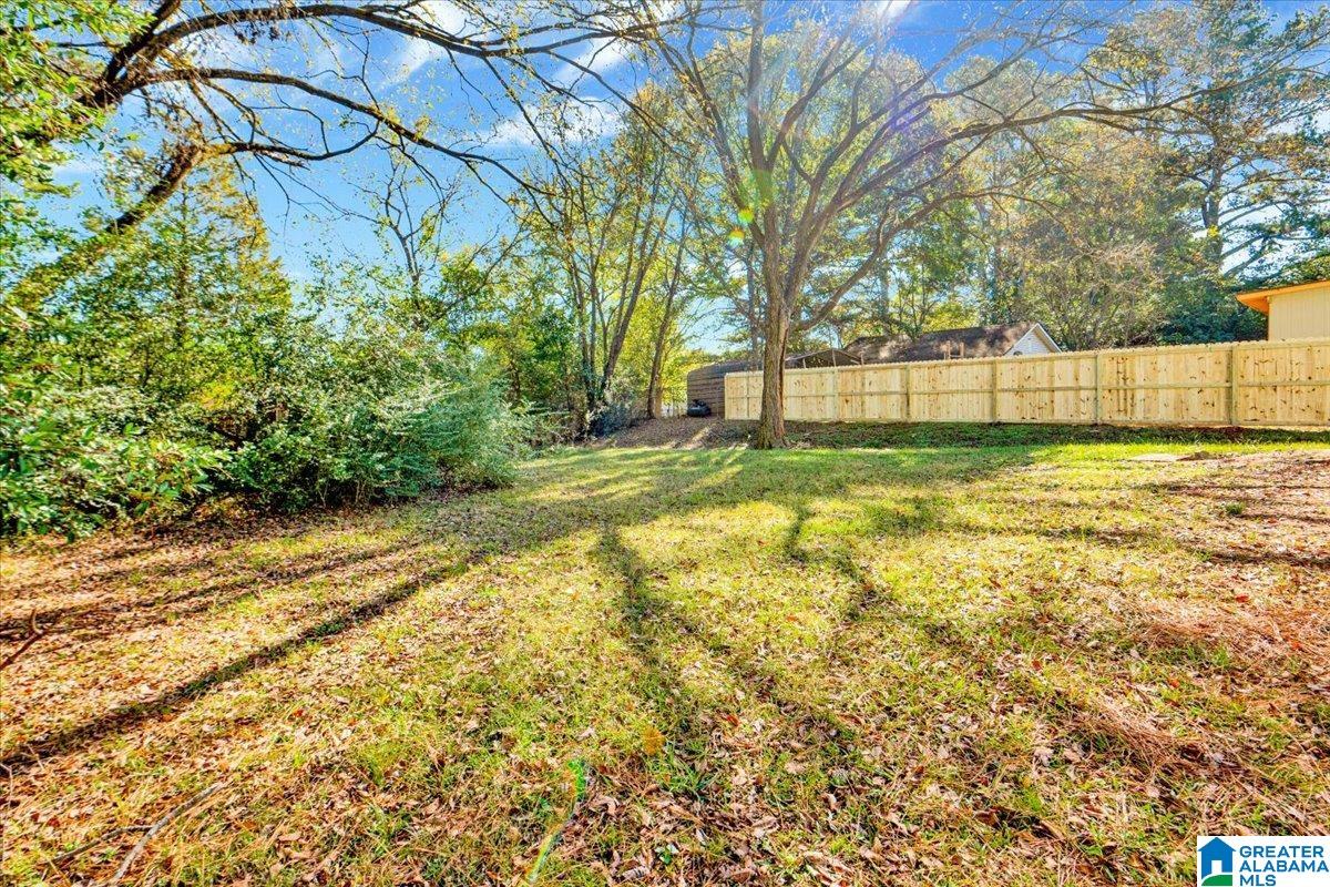 103 Greenridge Road Hueytown, AL 35023 - Photo 4 of 32