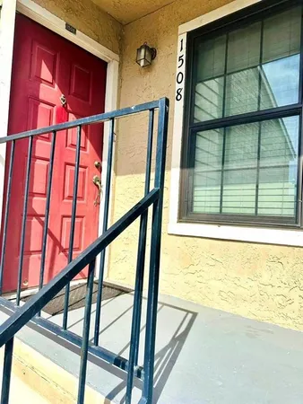 a view of an outdoor space