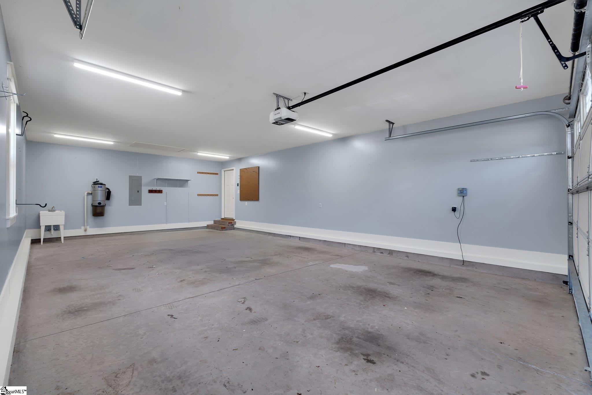 127 Lowe Road Piedmont, SC 29673 - Photo 23 of 35 Gallery Image 23