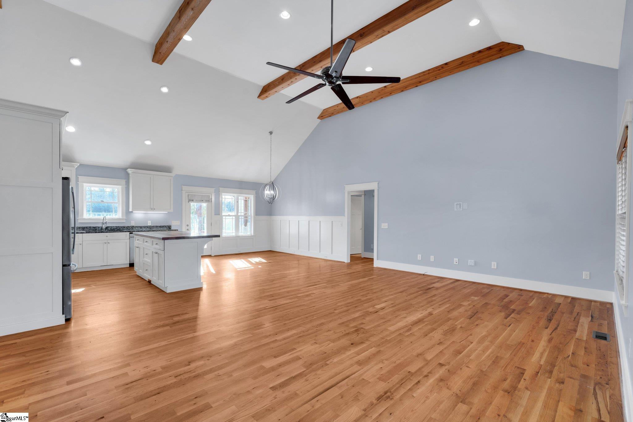 127 Lowe Road Piedmont, SC 29673 - Photo 4 of 35 Gallery Image 4
