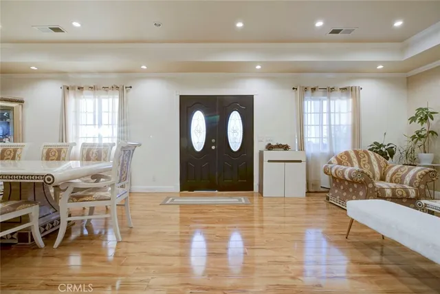 $4,500 | 10624 McClemont Avenue, Tujunga, CA 91042