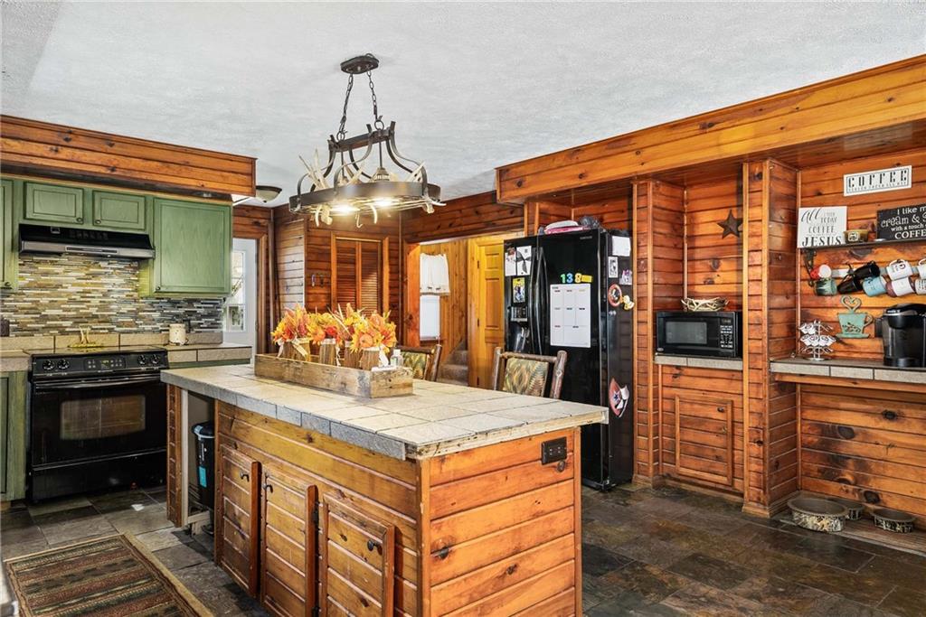2905 Kane Road Aliquippa, PA 15001 - Photo 10 of 25 Gallery Image 10