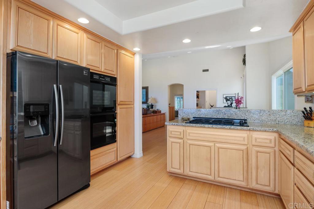14042 Rue Monaco Del Mar, CA 92014 - Photo 16 of 32