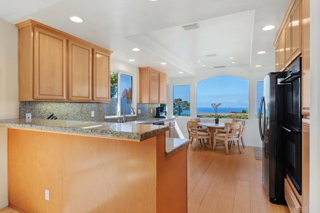 14042 Rue Monaco Del Mar, CA 92014 - Photo 19 of 32