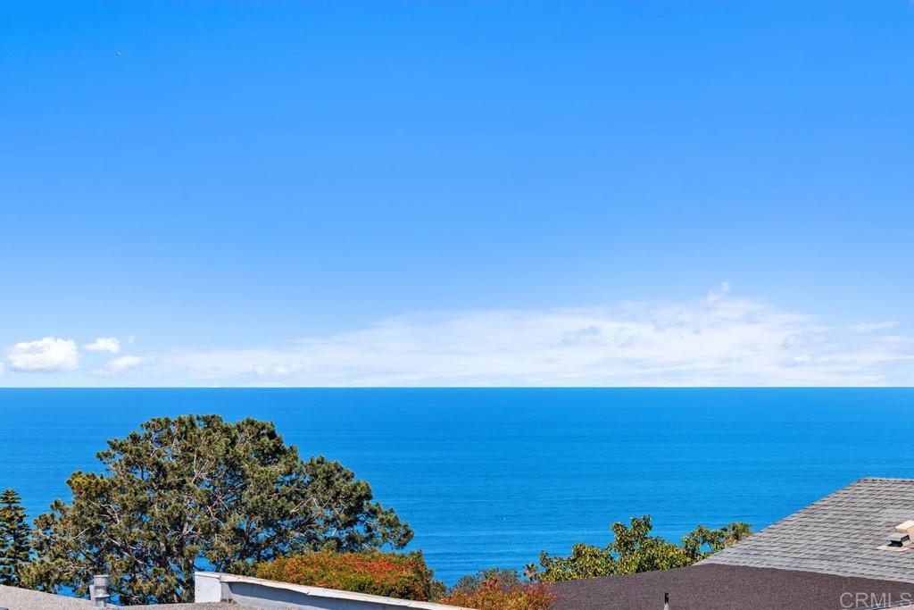 14042 Rue Monaco Del Mar, CA 92014 - Photo 2 of 32