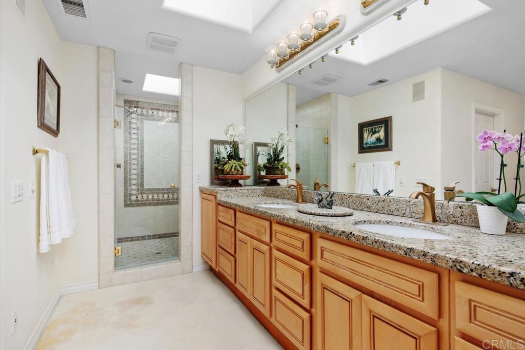 14042 Rue Monaco Del Mar, CA 92014 - Photo 23 of 32