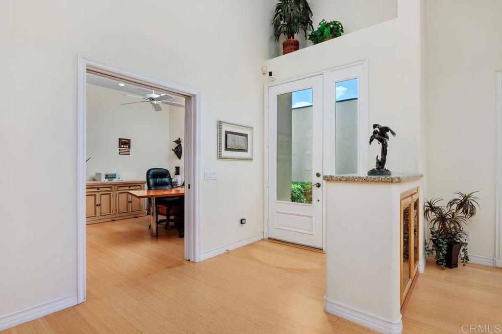 14042 Rue Monaco Del Mar, CA 92014 - Photo 7 of 32