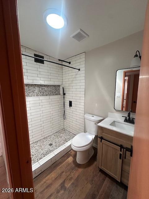 1705 6th Green Street Douglas, AZ 85607 - Photo 11 of 17 a bathroom with a sink toilet and shower