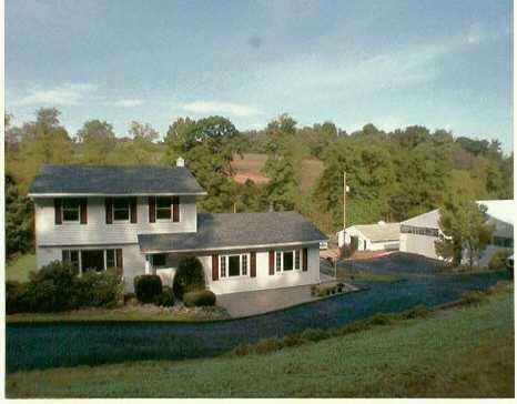 143 Sundust Road Eighty Four, PA 15330 - Photo 1 of 8