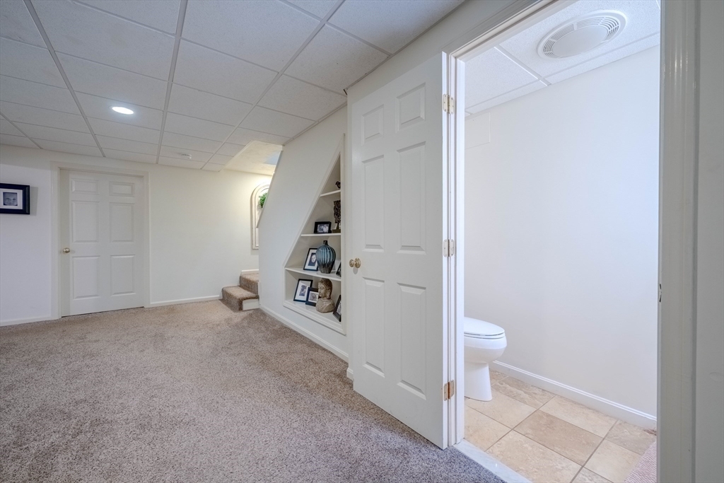 18 Dominitis Drive Holden, MA 01522 - Photo 31 of 41 an empty room with white door