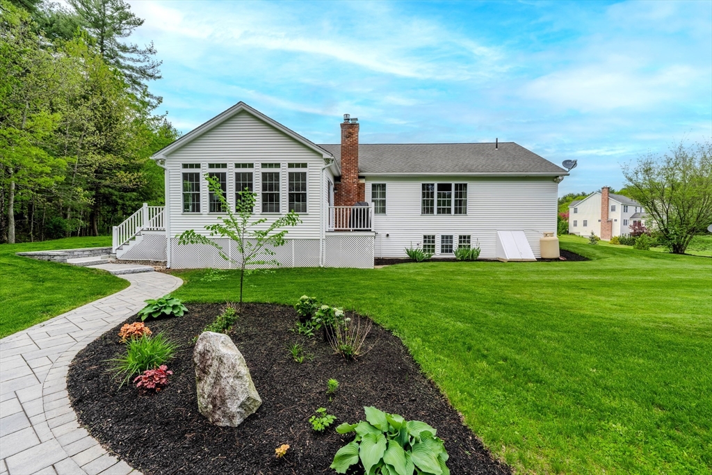 18 Dominitis Drive Holden, MA 01522 - Photo 38 of 41 a front view of a house with a yard