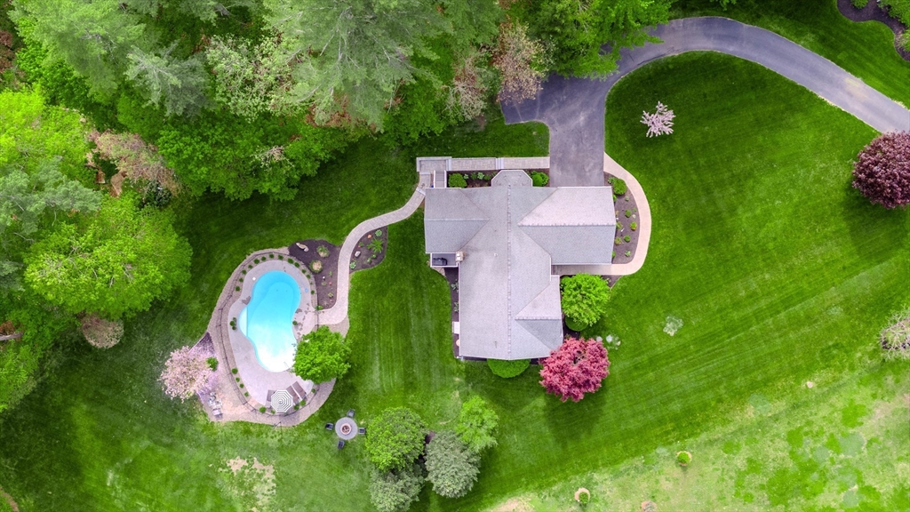 18 Dominitis Drive Holden, MA 01522 - Photo 41 of 41 an aerial view of a house