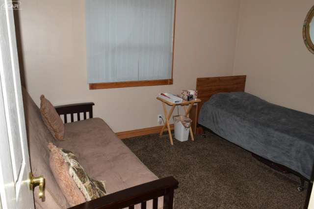 9452 Coldwater Road Flushing, MI 48433 - Photo 10 of 30 21214349-9.JPG