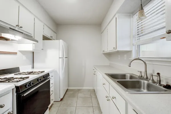 $455,000 | 7105 Cannonleague Drive, Austin, TX 78745