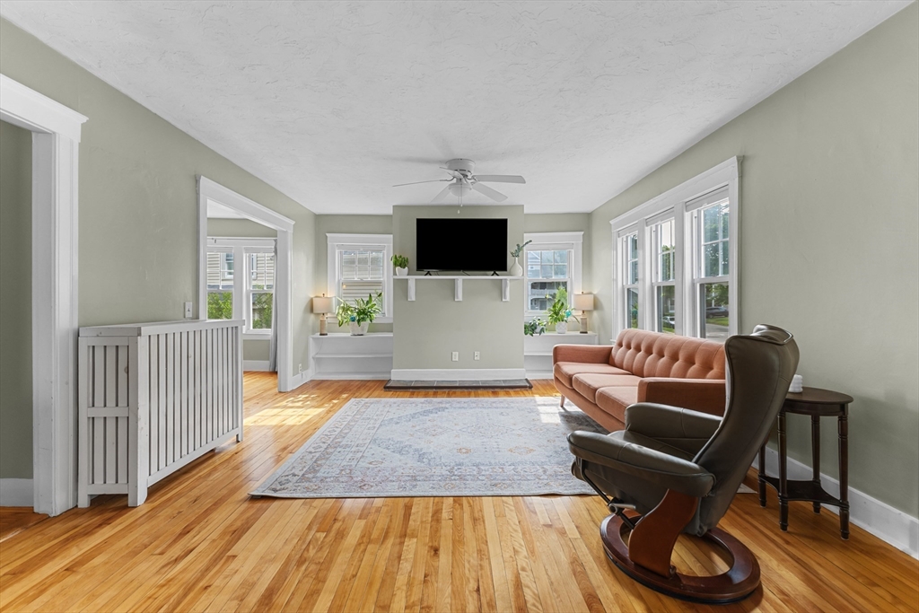 2 Davidson Road Worcester, MA 01605 - Photo 5 of 42