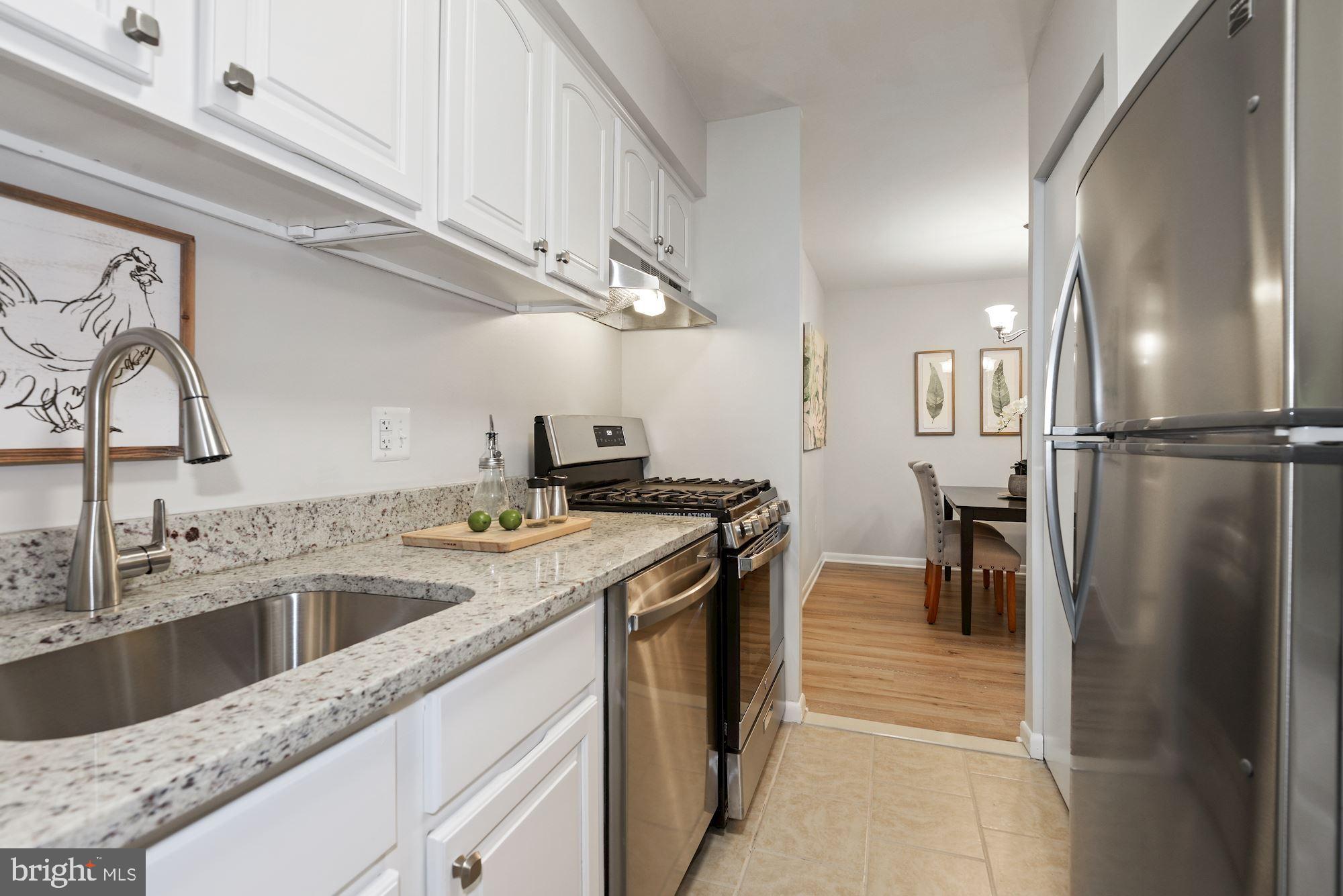 11220 Chestnut Grove Square, Unit 323 Reston, VA 20190 - Photo 6 of 39 Gallery Image 6