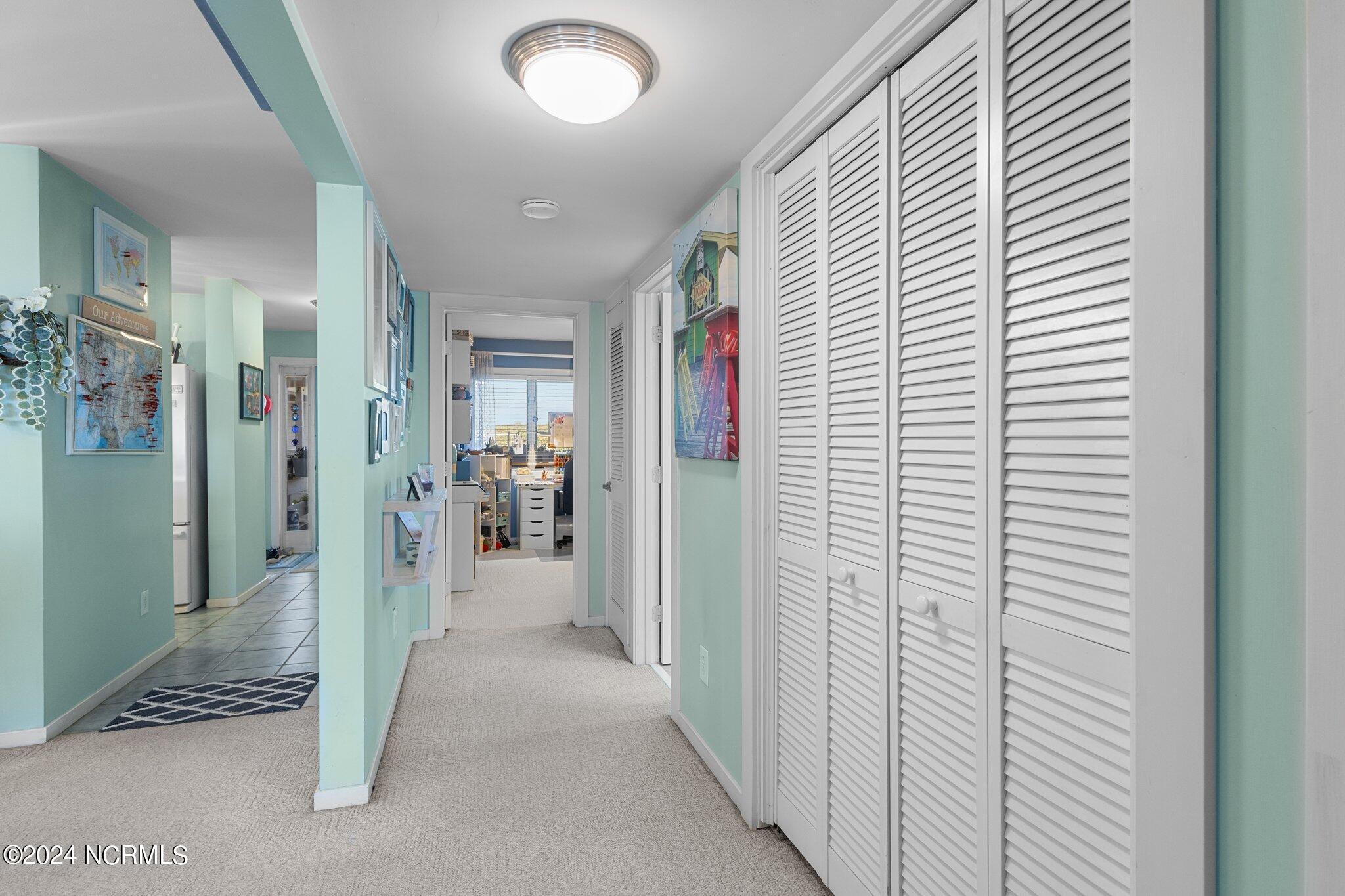 497 Salter Path Road, Unit B22 Pine Knoll Shores, NC 28512 - Photo 5 of 36 Front Entry