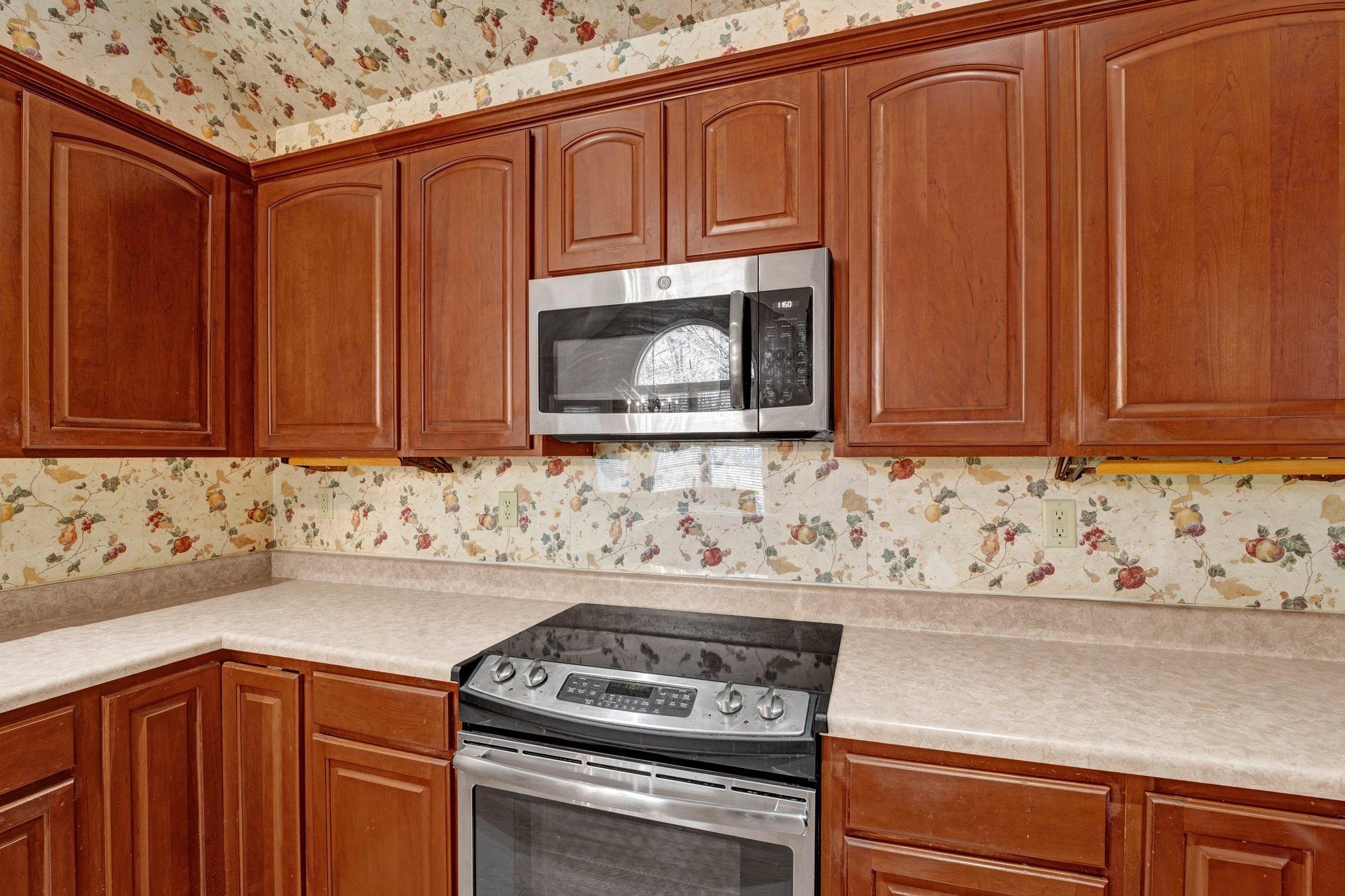6150 Ricks Road Arlington, TN 38002 - Photo 15 of 40 Kitchen featuring appliances with stainless steel finishes