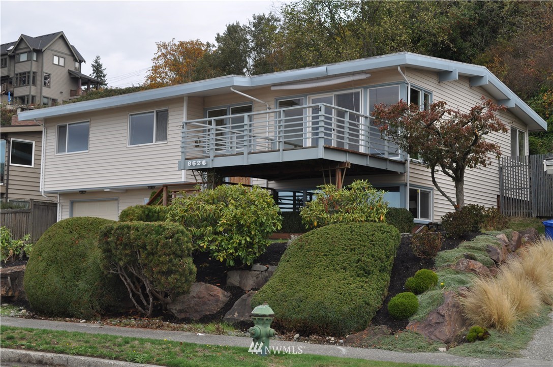 8626 Vashon View Southwest Seattle, WA 98136 - Photo 24 of 25 Gallery Image 24