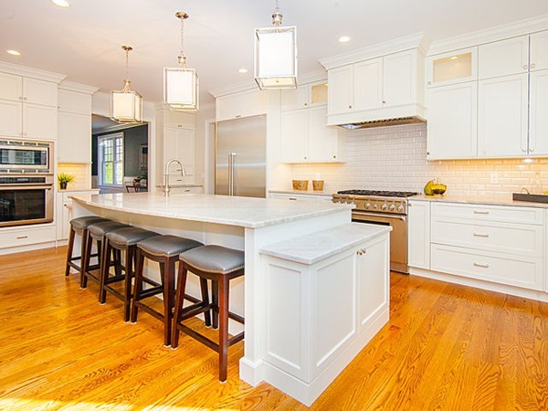 32 Littlefield Road Newton, MA 02459 - Photo 5 of 29