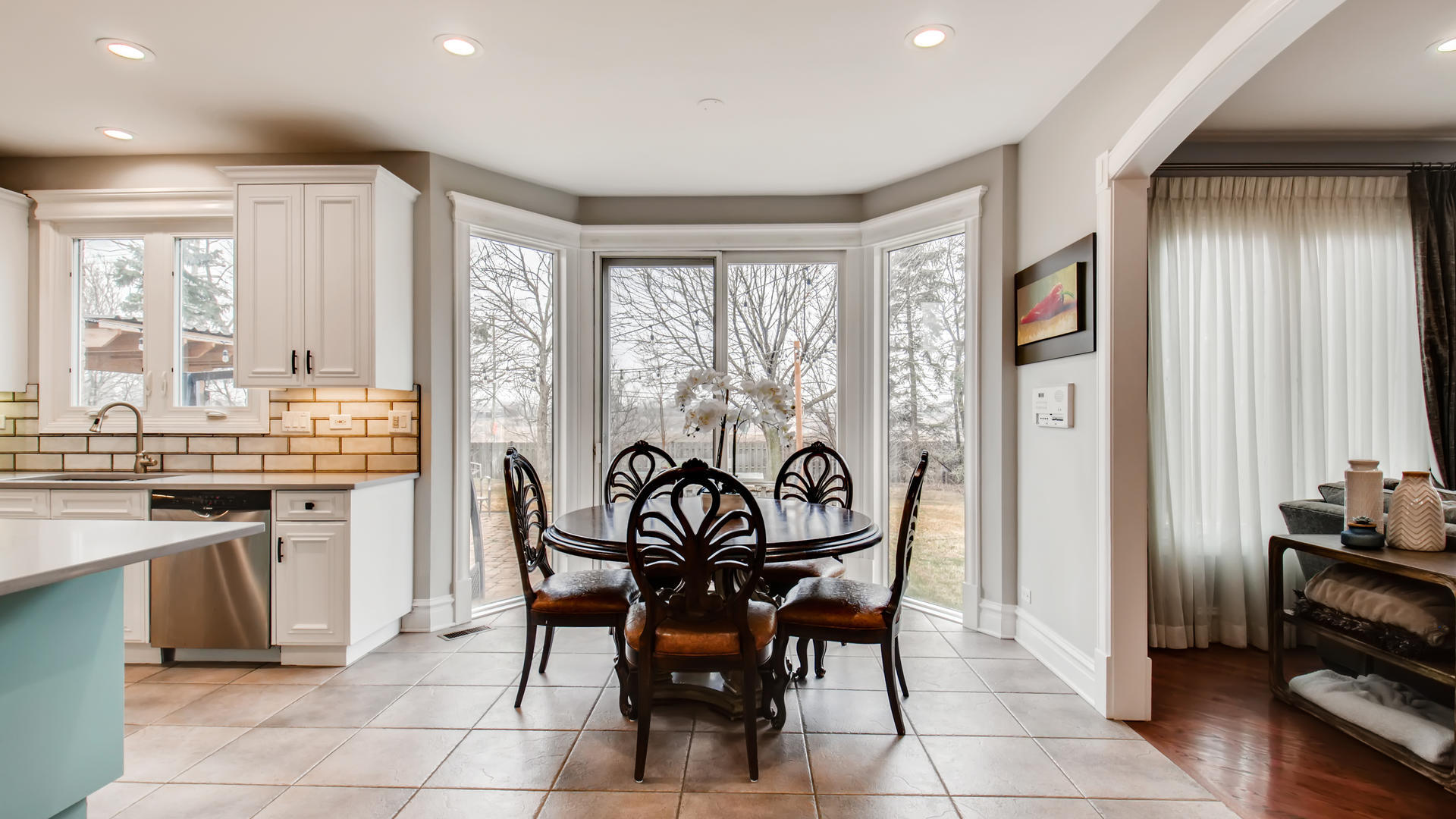 28 Riverside Drive Deerfield, IL 60015 - Photo 12 of 31 Gallery Image 12