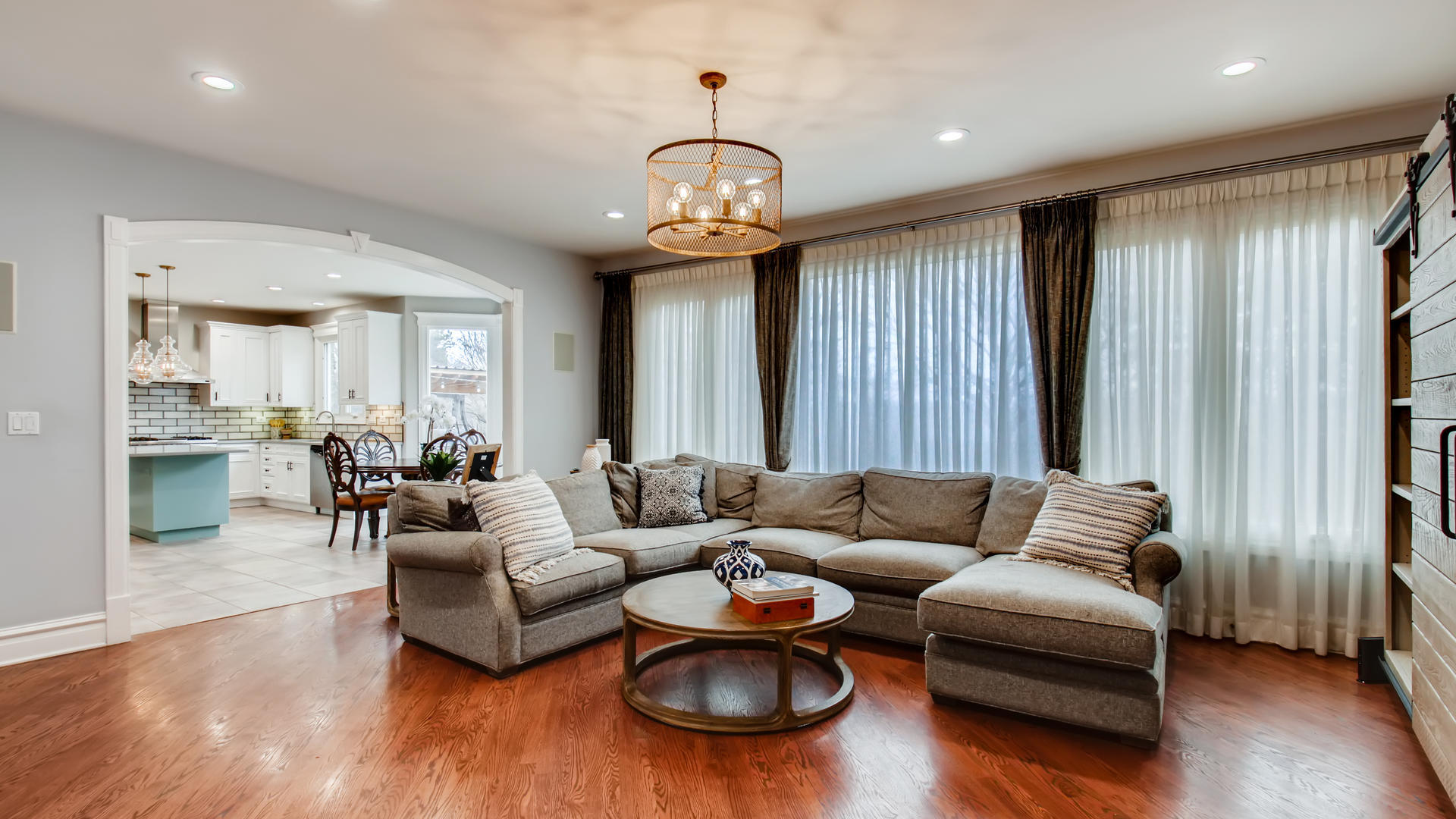 28 Riverside Drive Deerfield, IL 60015 - Photo 13 of 31 Gallery Image 13
