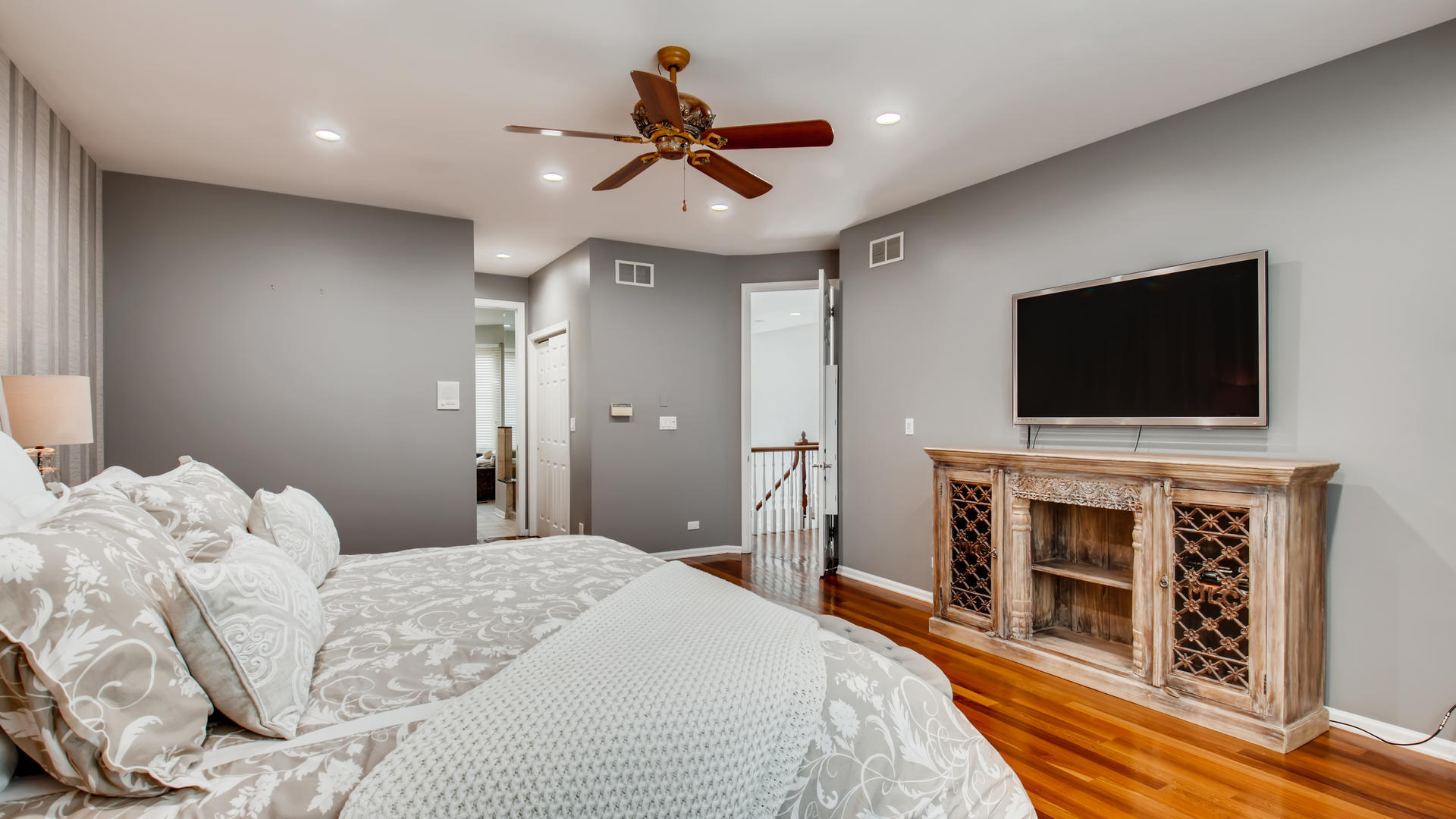 28 Riverside Drive Deerfield, IL 60015 - Photo 19 of 31 Gallery Image 19