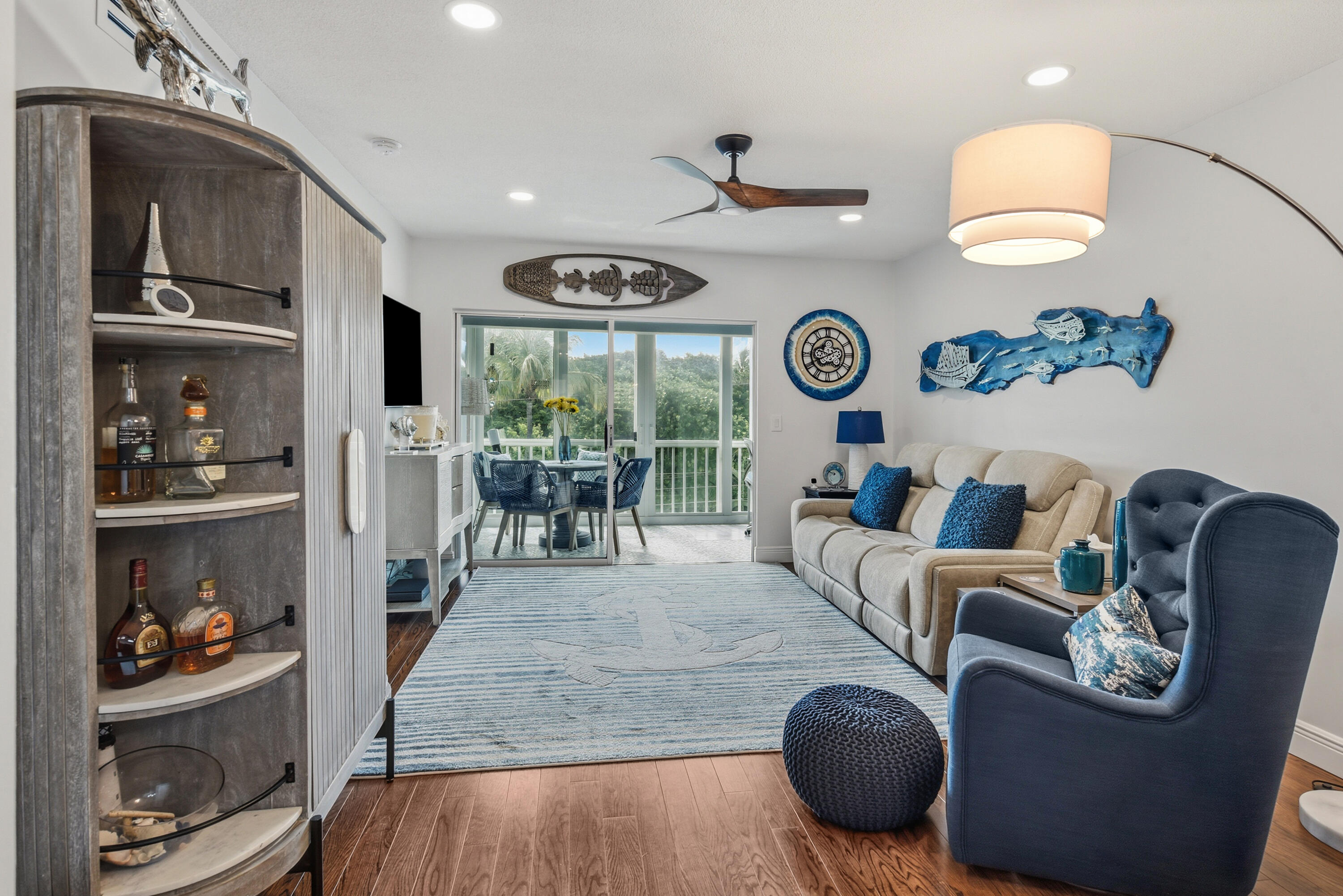 6530 North Ocean Boulevard, Unit 3070 Ocean Ridge, FL 33435 - Photo 9 of 47 6530 N Ocean Blvd_#307_Jody Cologirone_4