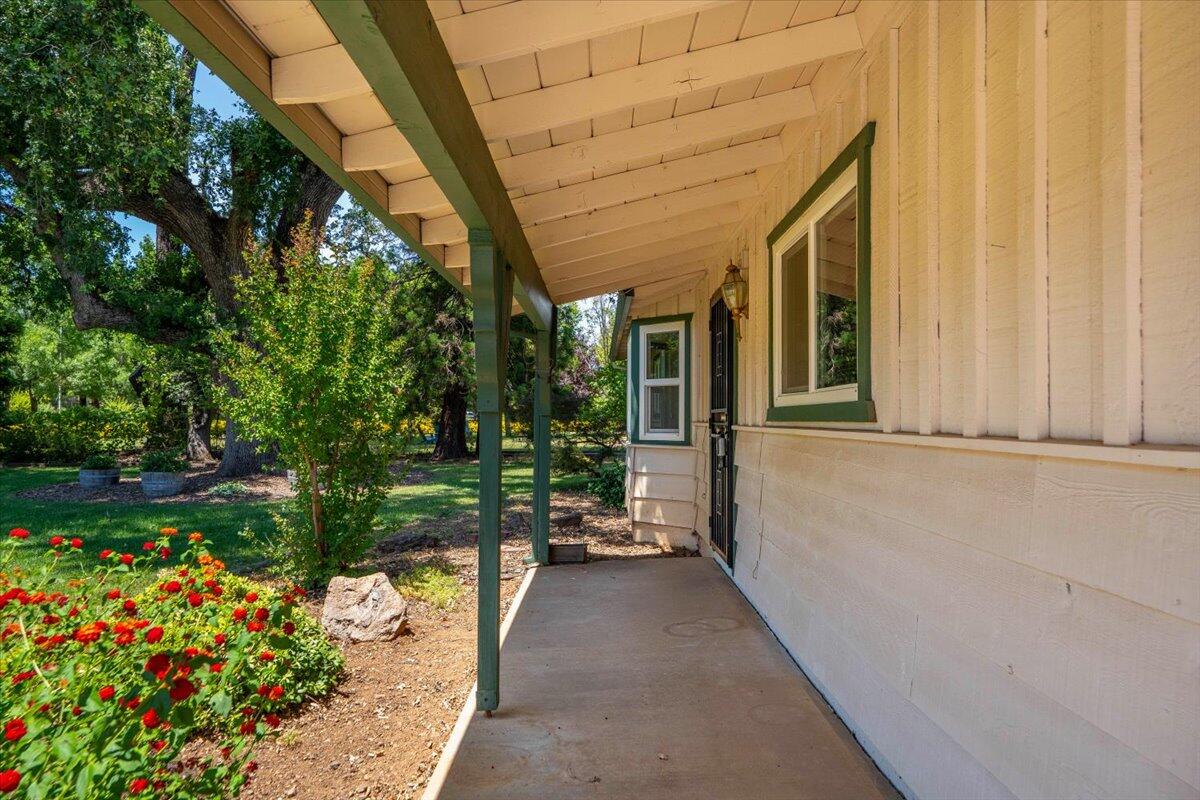 9871 Deschutes Road Palo Cedro, CA 96073 - Photo 74 of 80 91-Porch