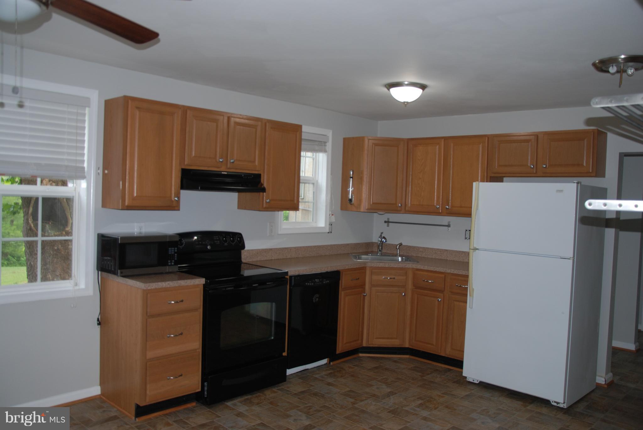 5052 Freter Road Sykesville, MD 21784 - Photo 14 of 30 Interior (General)