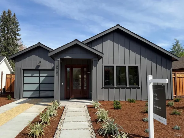 $2,998,000 | 670 Oak Lane, Sonoma, CA 95476