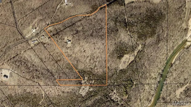 $529,000 | 13670 Mammoth Road, De Soto, MO 63020