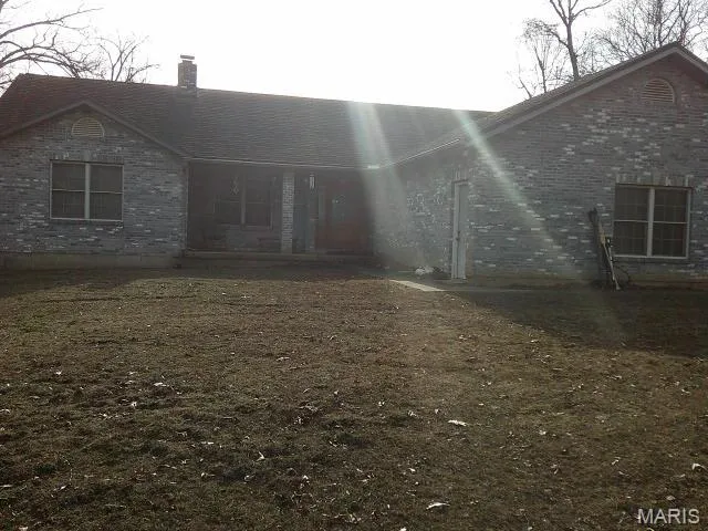 $529,000 | 13670 Mammoth Road, De Soto, MO 63020