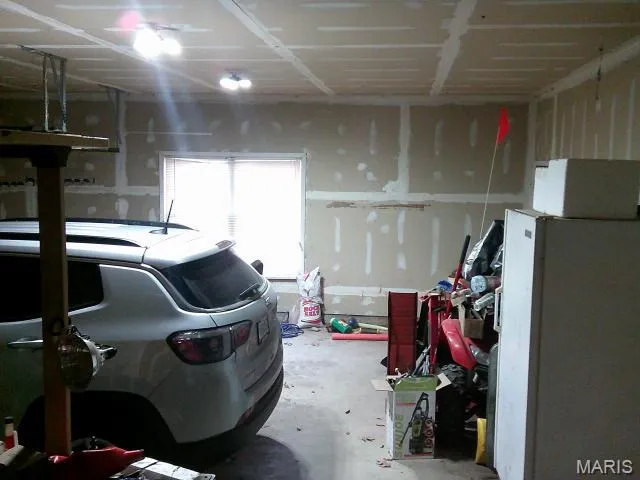 $529,000 | 13670 Mammoth Road, De Soto, MO 63020