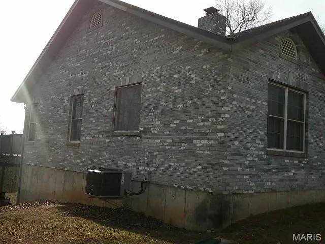 $529,000 | 13670 Mammoth Road, De Soto, MO 63020