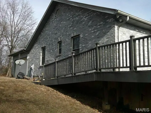 $529,000 | 13670 Mammoth Road, De Soto, MO 63020