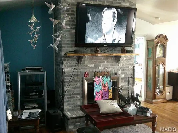 $529,000 | 13670 Mammoth Road, De Soto, MO 63020